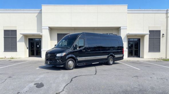 15 passenger sprinter van austin