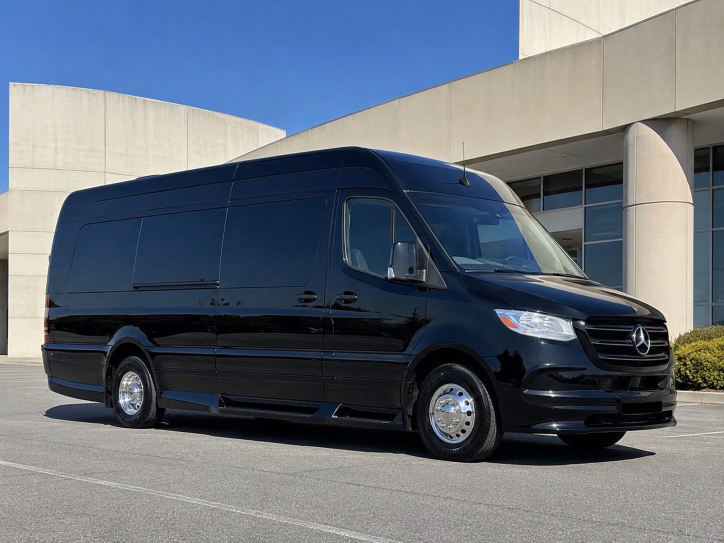 find the perfect transportation for your next corporate event 3