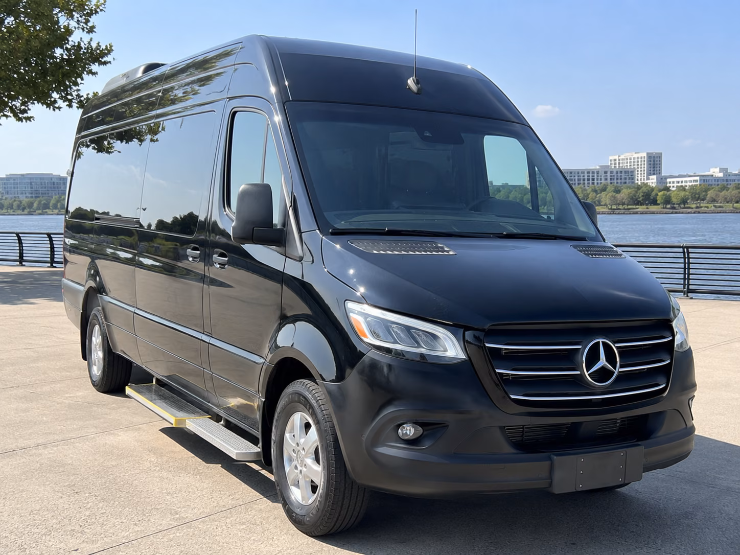 find the perfect transportation for your next wedding 2